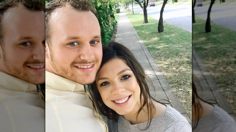 Josiah and Lauren Duggar selfie