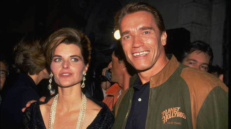 Maria Shriver and Arnold Schwarzenegger smiling