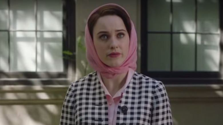 Rachel Brosnahan in character as Mrs. Maisel