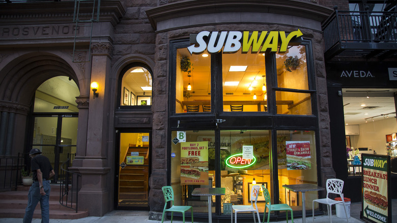 open subway restaurant in the city