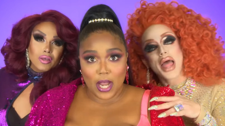 Lizzo appears in her Juice music video with drag queens