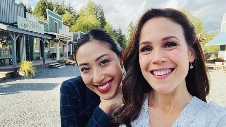 Erin Krakow and Amanda Wong smiling in a selfie