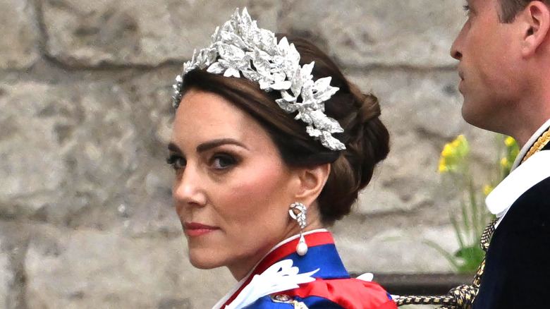 Katherine of Wales wearing floral headpiece