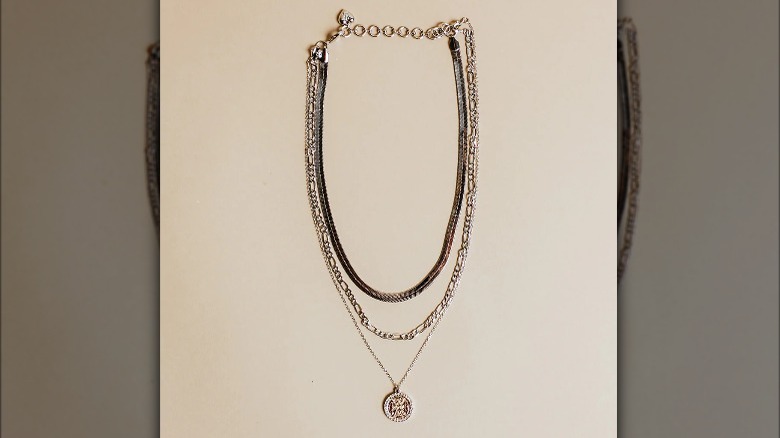 Shop the WM's Trio Necklace product photo