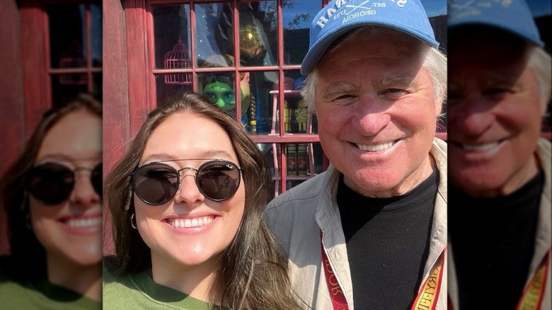 Ellie williams and Treat williams smiling in a selfie