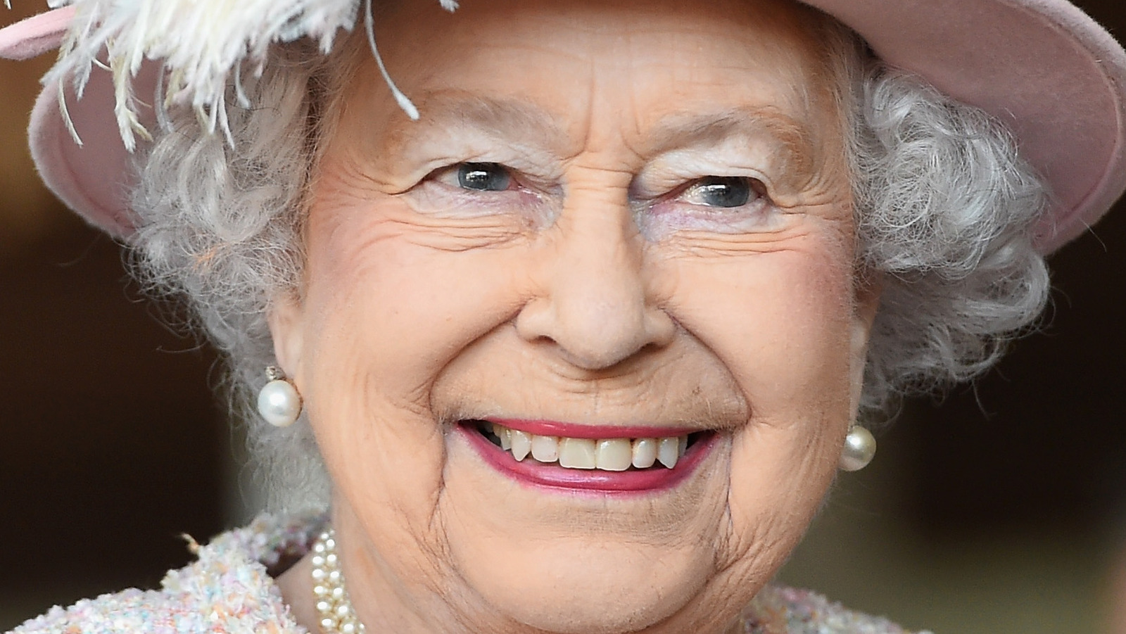 Who Becomes King After Queen Elizabeth Dies