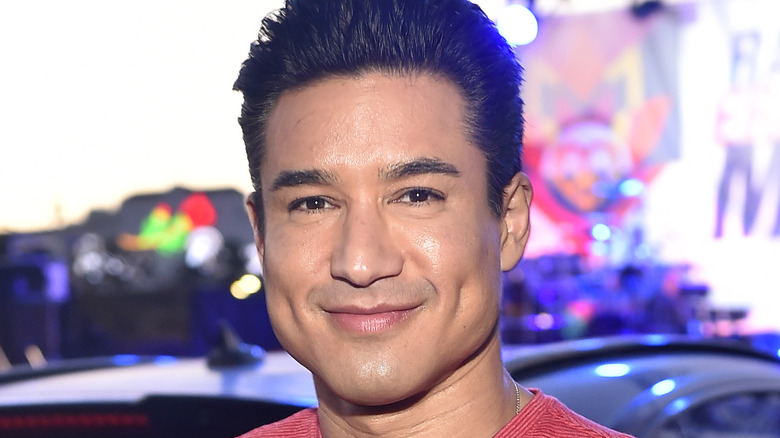 Mario Lopez poses for a photo 