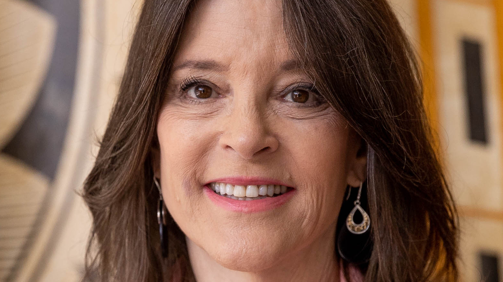 Who Is 2024 Presidential Candidate Marianne Williamson?