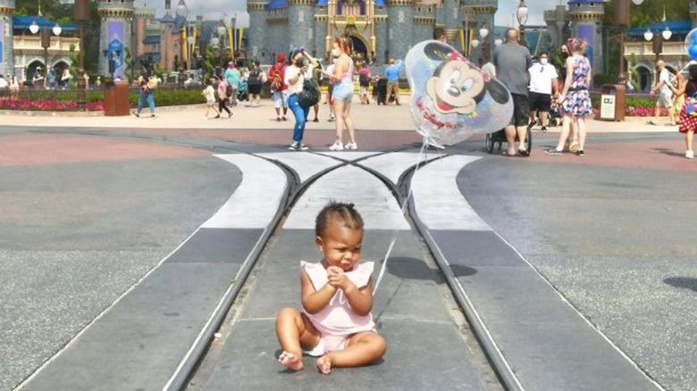 Jimmie Allen's daughter at Disney World