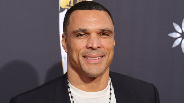 Tony Gonzalez smiling