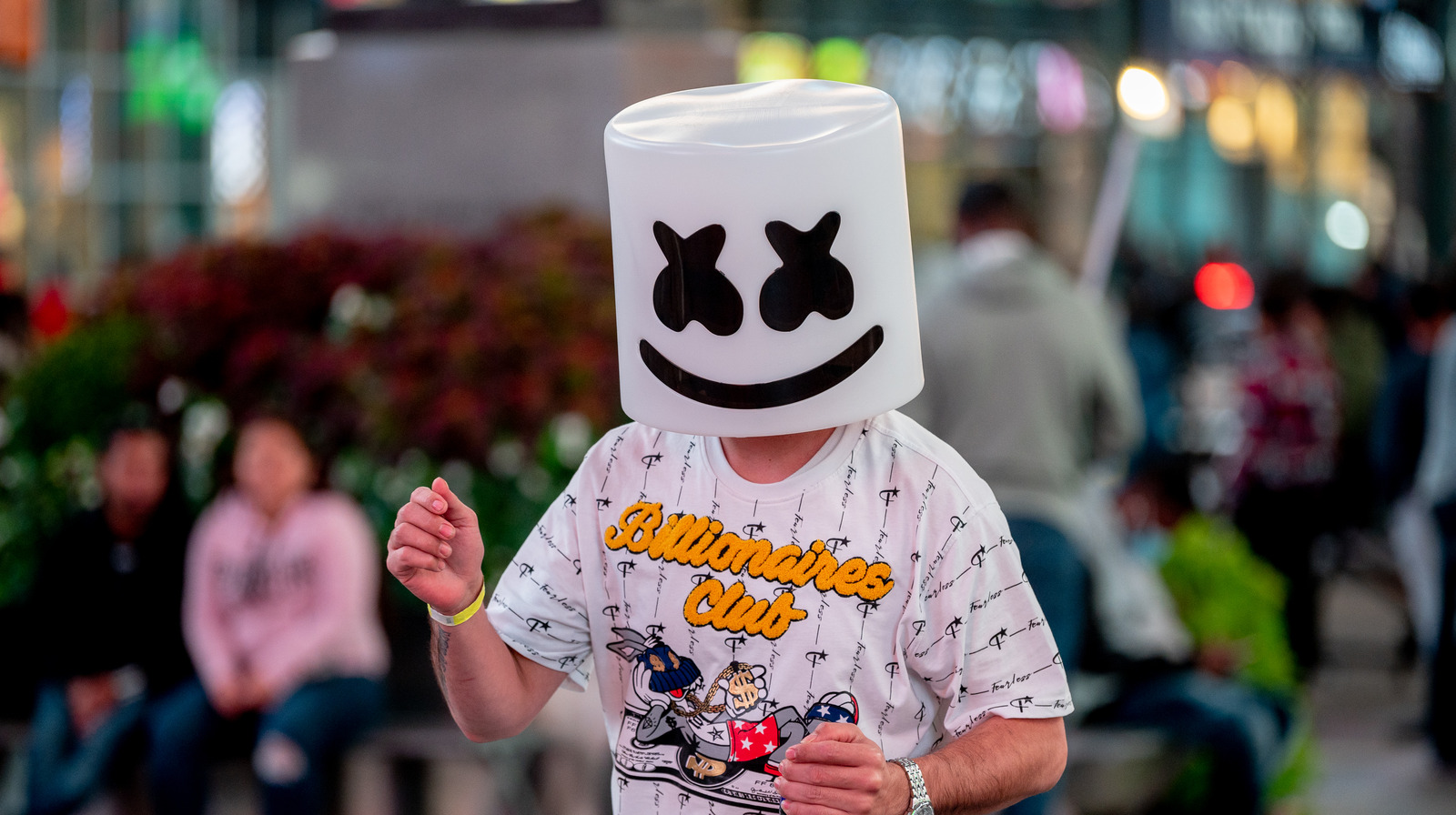 Does marshmello have a wife