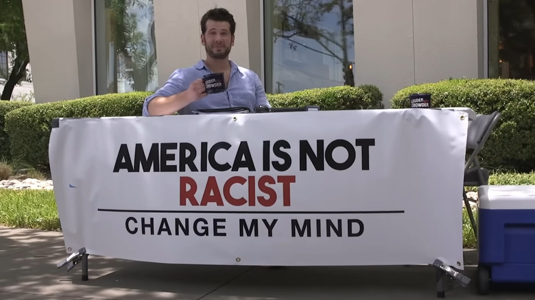 Steven Crowder hosting his show