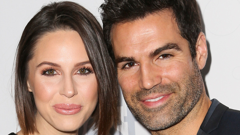 Kaitlin Vilasuso Jordi Vilasuso posing