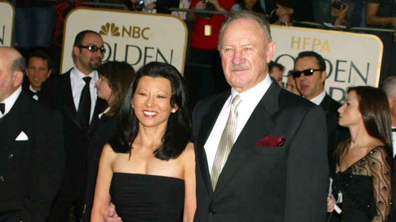 Betsy Arakawa and Gene Hackman smiling together