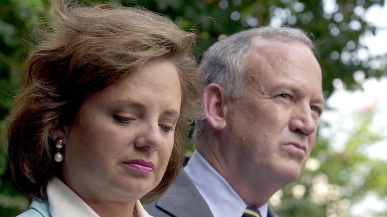 Patsy Ramsey and John Ramsey during a press conference