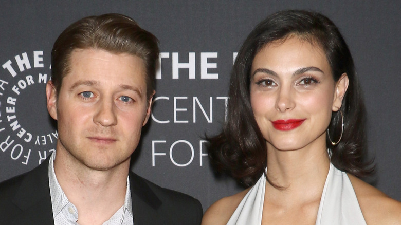 Ben McKenzie and Morena Baccarin posing