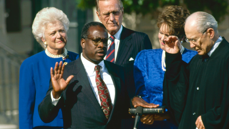 Clarence Thomas being sworn in 