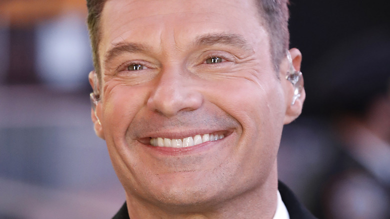 Ryan Seacrest hosting NYE 2022