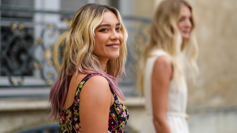 Florence Pugh posing