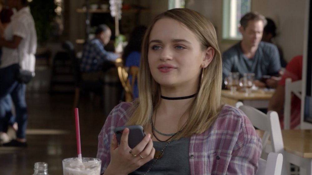 Joey King, aka Elle from The Kissing Booth, in Life in Pieces