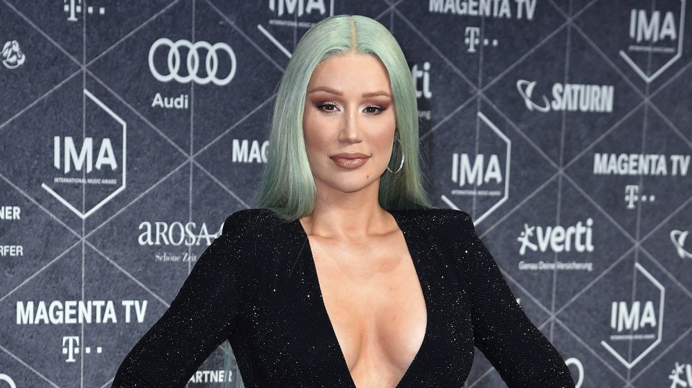 Why Everyone Is Talking About Iggy Azaleas Latest Instagram Post 0902