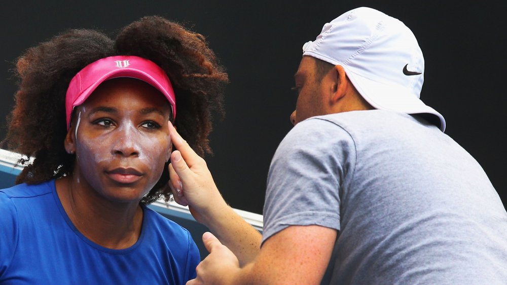 Venus Williams wears sunscreen