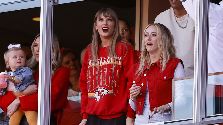 Taylor Swift watching Kansas City Chiefs game