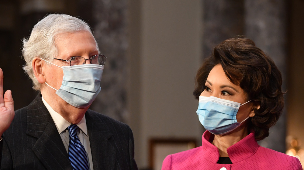 Elaine Chao, Mitch McConnell in masks