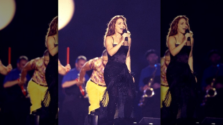 Gloria Estefan at 1999 Super Bowl