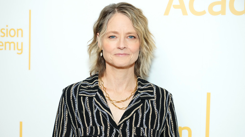 Jodie Foster posing at a "True Detective" screening