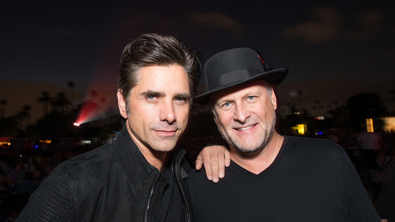 John Stamos and Dave Coulier posing