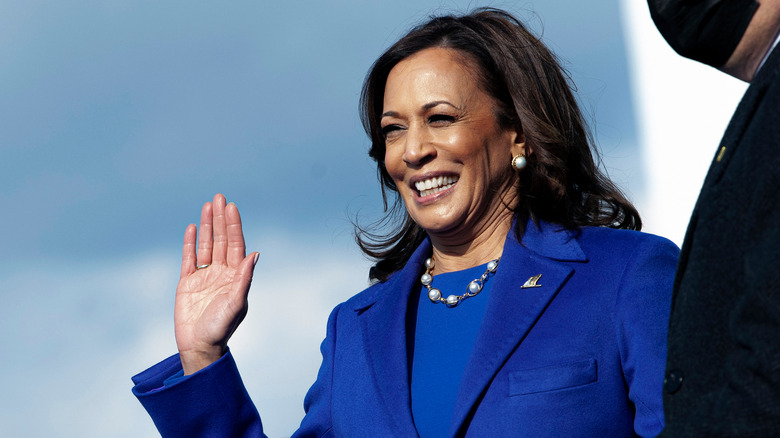 Why Kamala Harris' Choice Of Headphones Has The Internet Talking