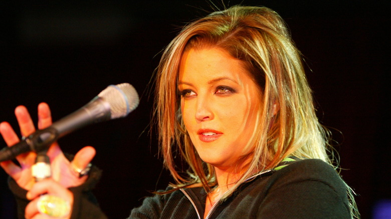 Lisa Marie Presley performing onstage 