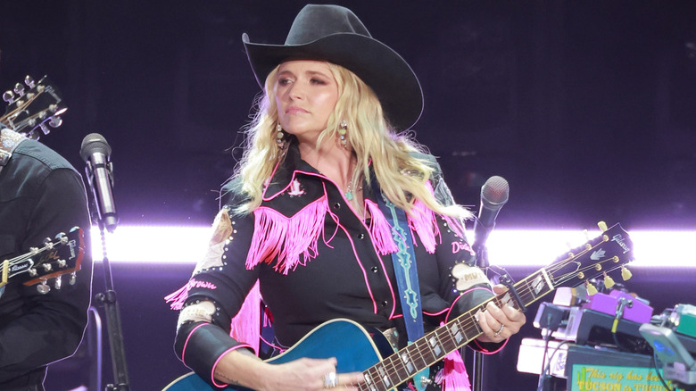 Miranda Lambert performing