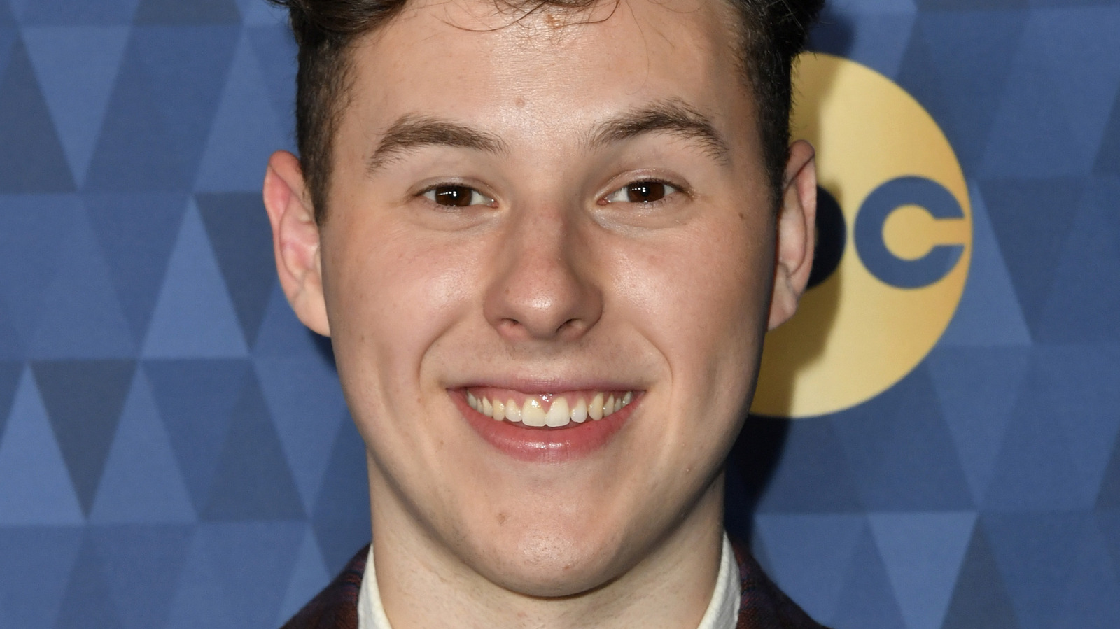 why-nolan-gould-thinks-he-is-the-worst-cook-in-america