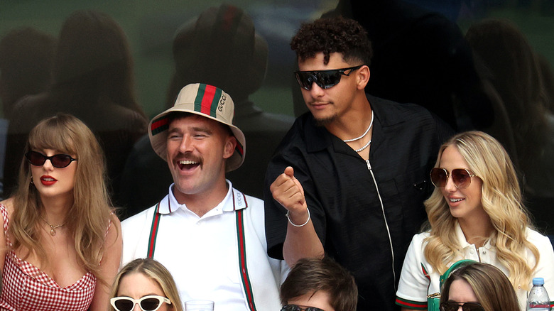 Taylor Swift, Travis Kelce, Patrick Mahomes, Brittany Mahomes watching match