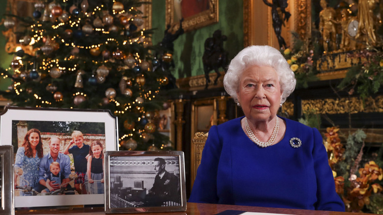 Queen Elizabeth in Windsor Castle 