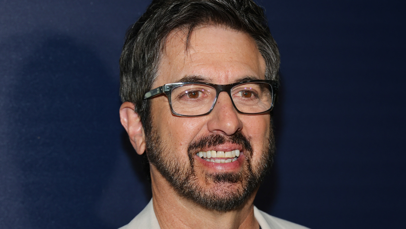 Why Ray Romano Never Wanted To Make His Directorial Debut