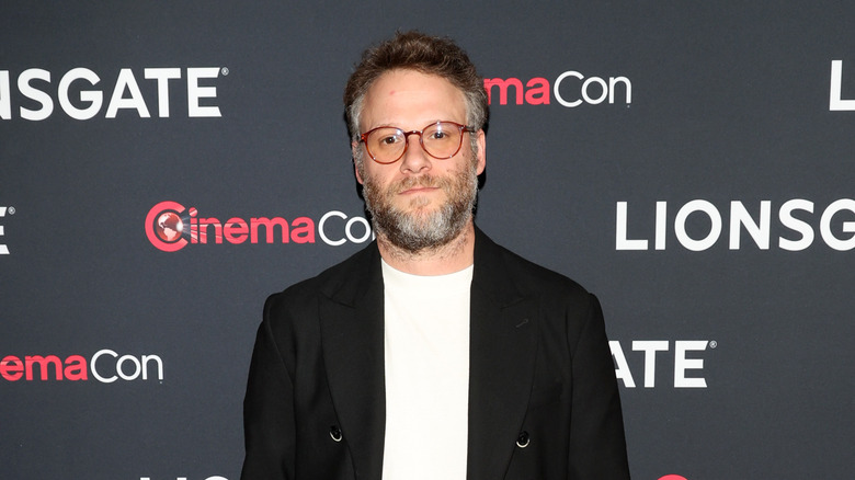 Seth Rogen posing on the red carpet