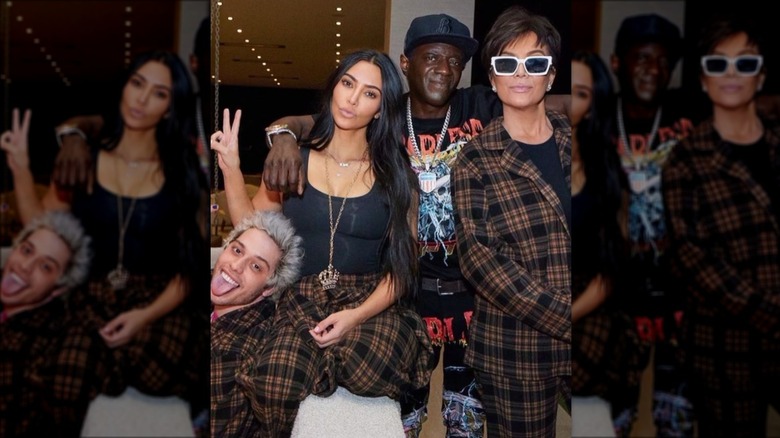 Kim Kardashian, Pete Davidson, Flava Flav and Kris Jenner pose together