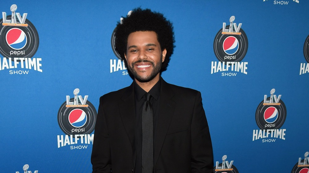 The Weeknd in all-black outfit