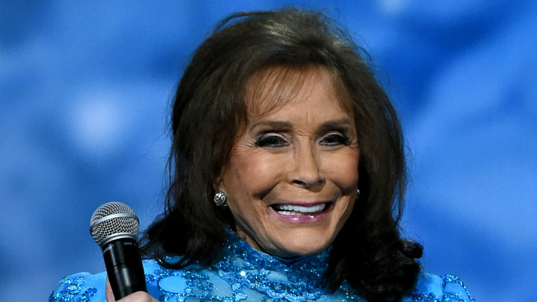 Loretta Lynn performing at the CMAs