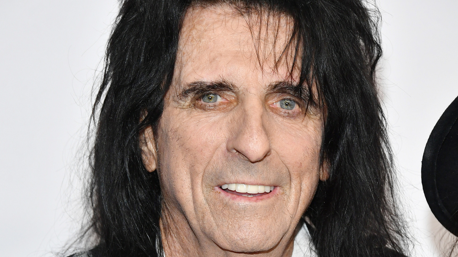 Why This Of Alice Cooper Twitter Talking