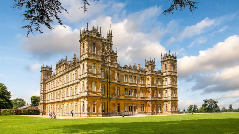 Exterior shot of the castle used in Downton Abbey