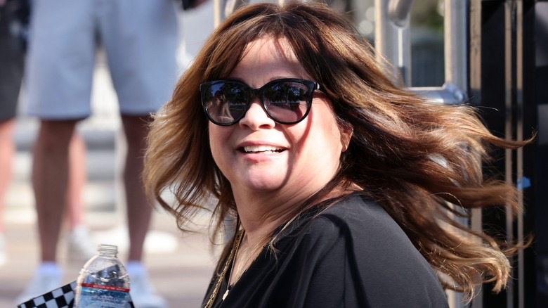 actress Valerie Bertinelli wearing sunglasses