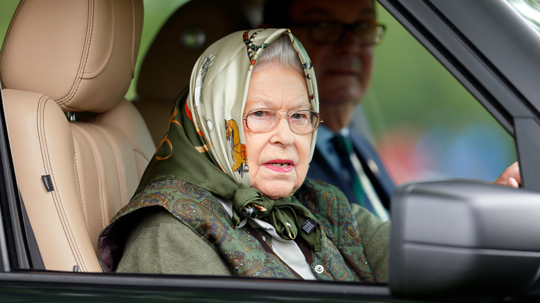 Queen Elizabeth wearing scarf