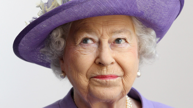 Queen Elizabeth wearing purple