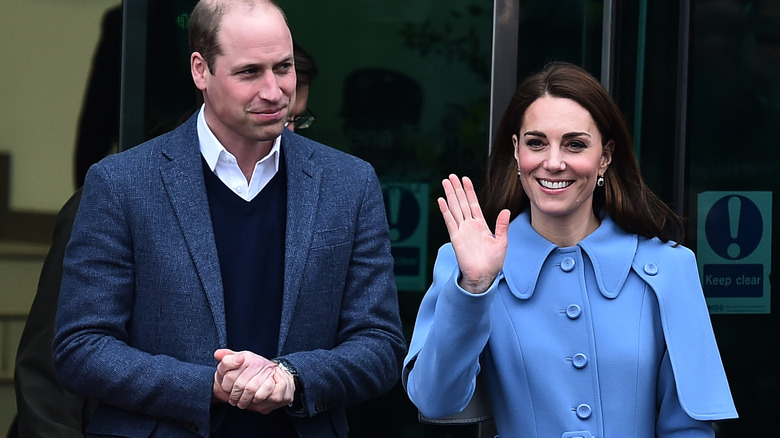 Prince William and Catherine Middleton waving to fans