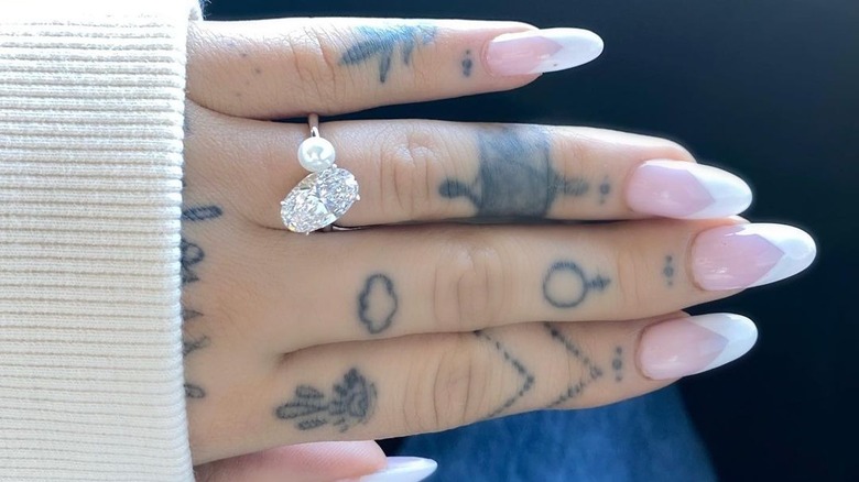 Ariana Grande's engagement ring