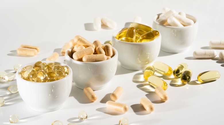 Supplements in different bowls